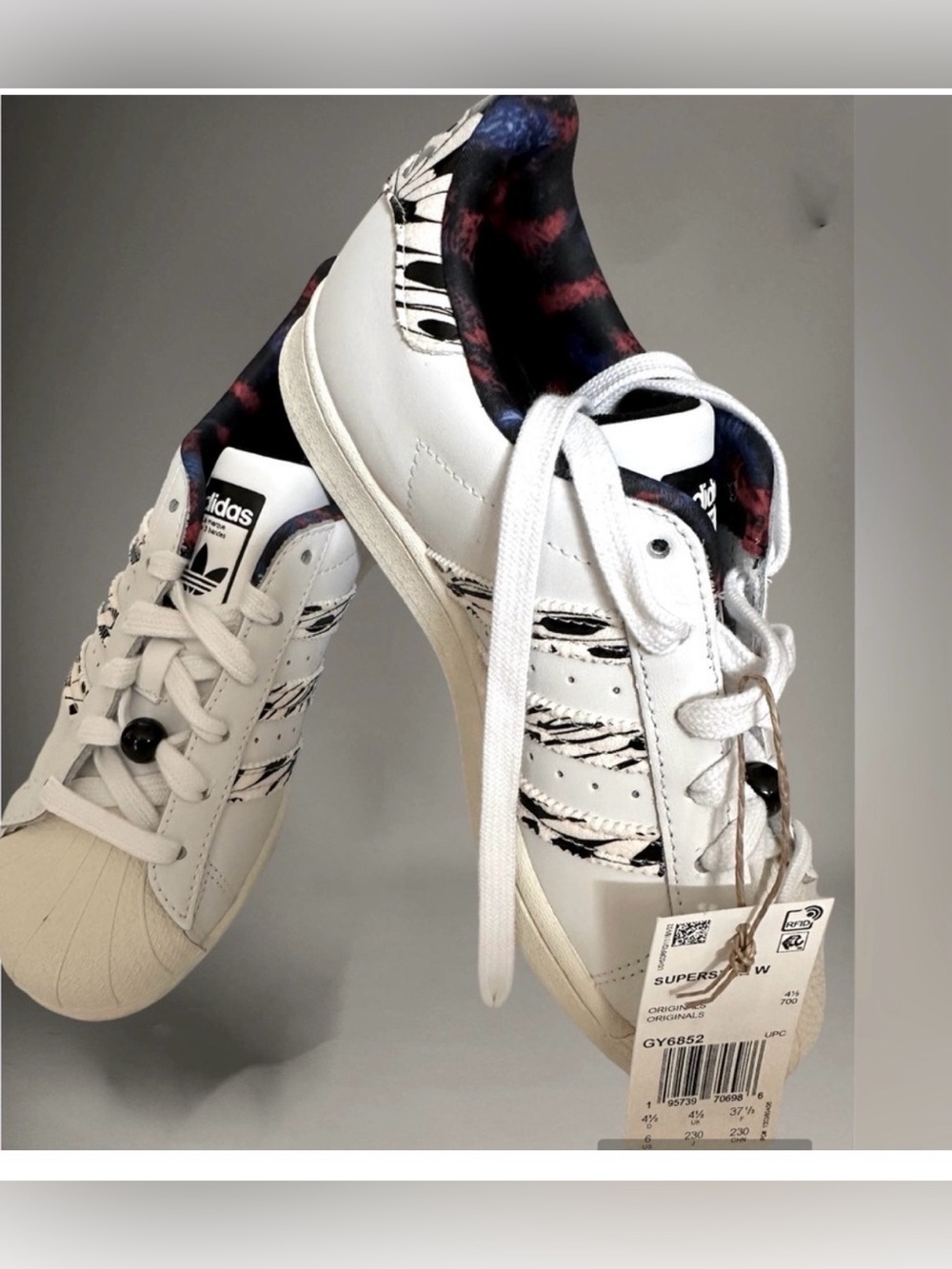 adidas White Sneakers with Black Stripe and Multicolor Collar